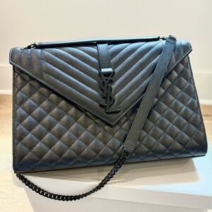 Envelope Triquilt YSL Shoulder Bag in Grained Leather